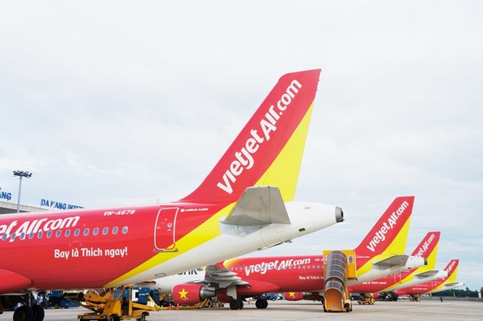 Vietjet lỗ 2.111 tỷ đồng trong 6 tháng, hợp nhất lãi 73 tỷ đồng  - 1 Vietjet lỗ 2.111 tỷ đồng trong 6 tháng, hợp nhất lãi 73 tỷ đồng  - 1