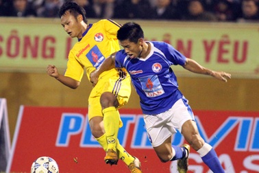 “Cuộc chiến” truyền hình lại xuất hiện trước mùa giải 2012