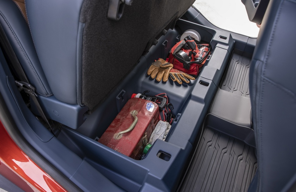 Ford ra mắt mẫu xe bán tải Maverick nhỏ hơn Ranger - 36 Ford ra mắt mẫu xe bán tải Maverick nhỏ hơn Ranger - 36