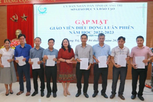 Thầy cô viết đơn xin tình nguyện về với học sinh vùng khó