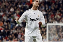 C. Ronaldo lập công, Real Madrid giải tỏa áp lực