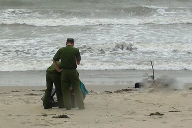Phát hiện thi thể một người đàn ông dạt vào vịnh Đà Nẵng