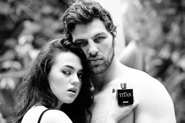 Nước hoa nam chiết xuất từ mùi hoa xác chết