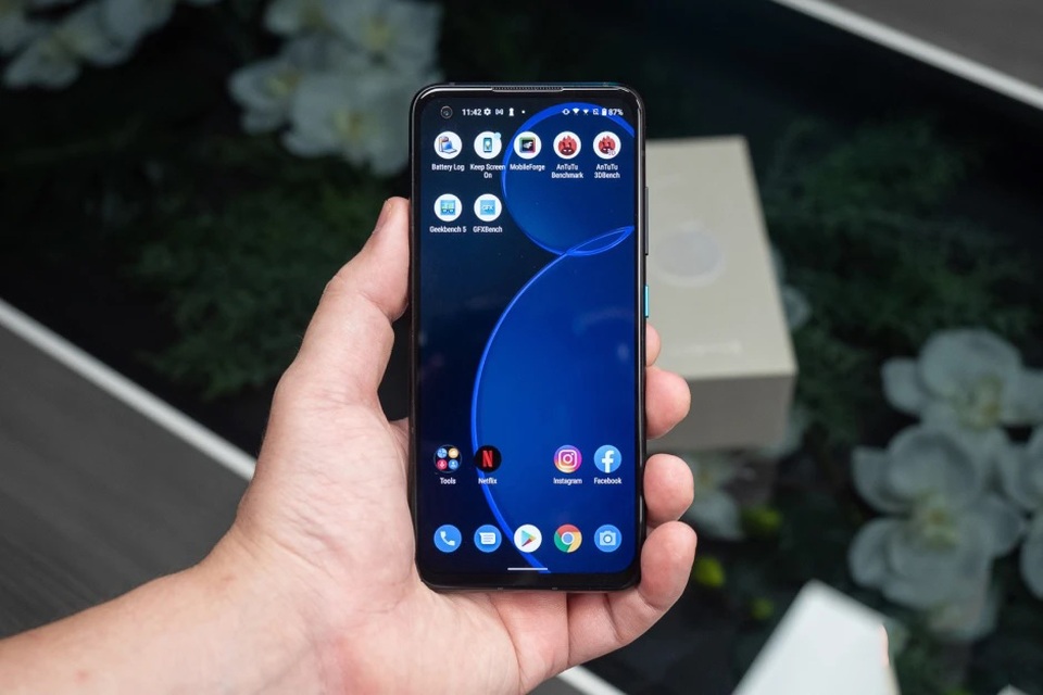 Cận cảnh bộ đôi Zenfone 8 và Zenfone 8 Flip vừa ra mắt - 7 Cận cảnh bộ đôi Zenfone 8 và Zenfone 8 Flip vừa ra mắt - 7