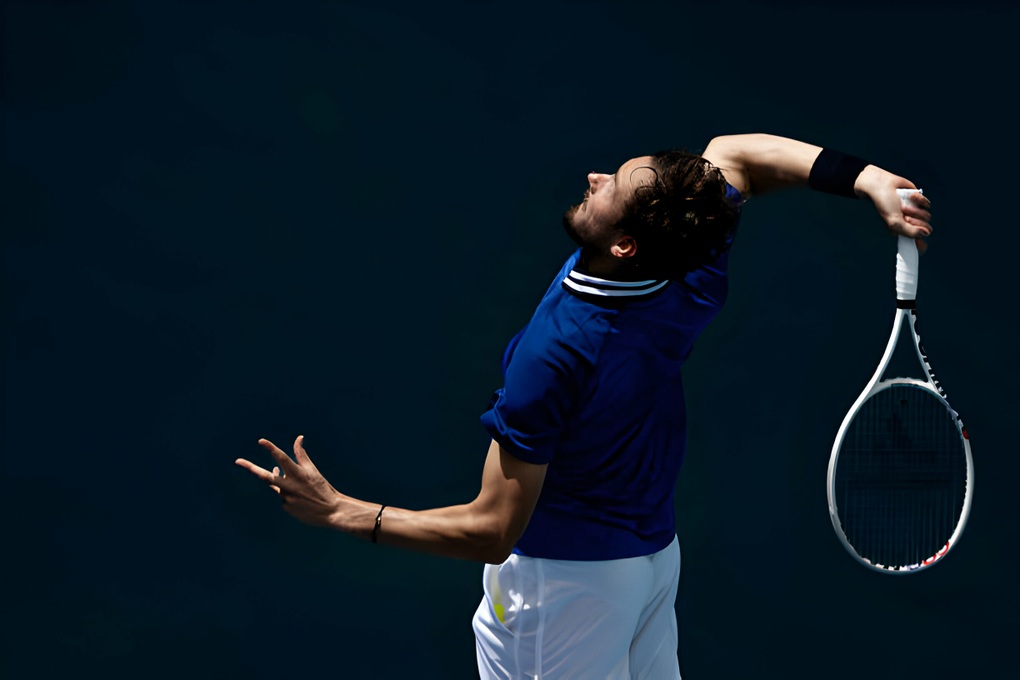 Alcaraz, Sinner và Medvedev vào tứ kết Miami Open - 3 Alcaraz, Sinner và Medvedev vào tứ kết Miami Open - 3
