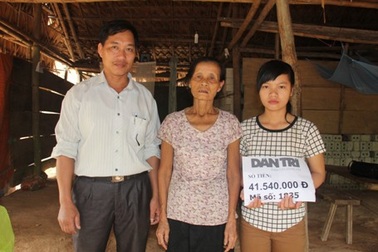 Trao hơn 41 triệu đồng đến với 2 anh em mồ côi