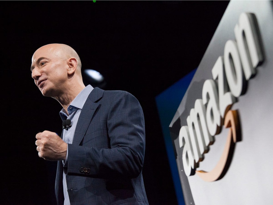 CEO Amazon Jeff Bezos: Từ tuổi thơ sóng gió tới ông chủ sở hữu 171 tỷ đô la - 1 CEO Amazon Jeff Bezos: Từ tuổi thơ sóng gió tới ông chủ sở hữu 171 tỷ đô la - 1