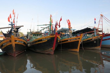 Cần Thơ, Bến Tre thực thi các biện pháp "nóng" ứng phó với bão số 16