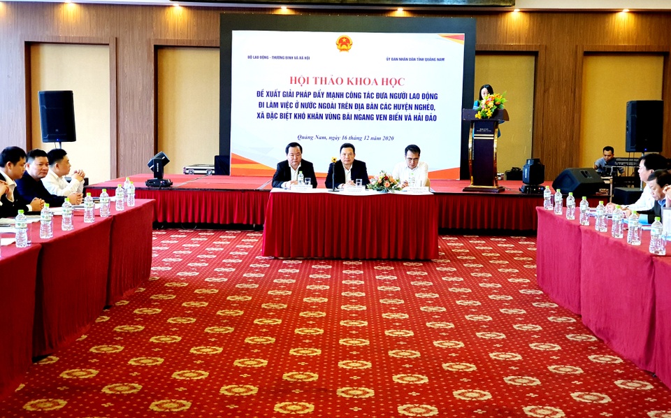 Đề xuất đẩy mạnh đưa người lao động nghèo đi làm việc ở nước ngoài - 1 Đề xuất đẩy mạnh đưa người lao động nghèo đi làm việc ở nước ngoài - 1
