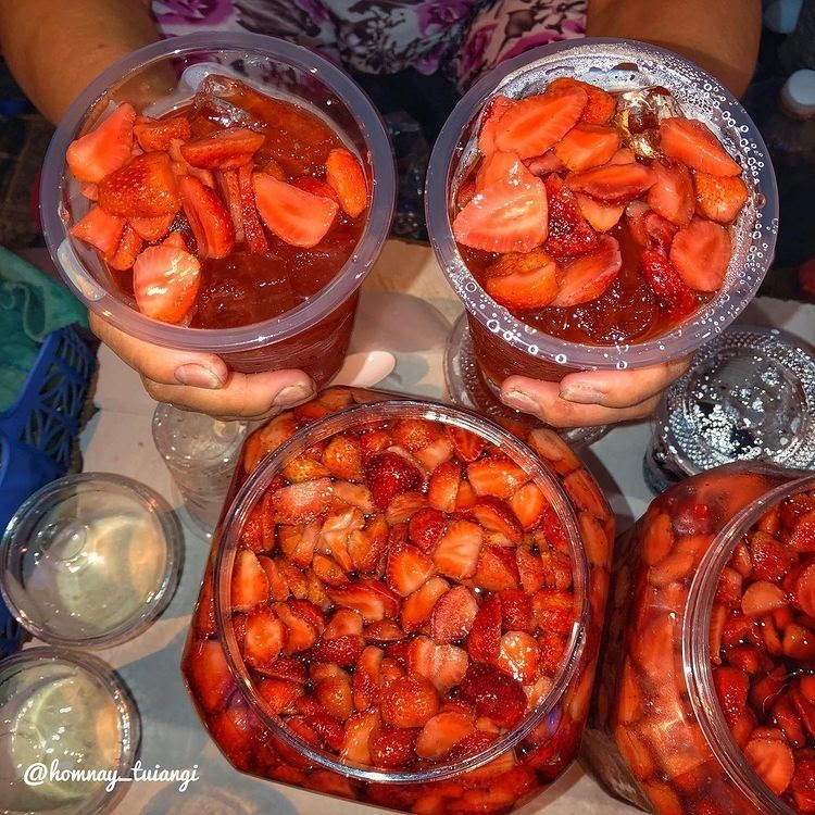 Lạ miệng món trà dâu - thức uống giải nhiệt của người Sài Gòn - 3