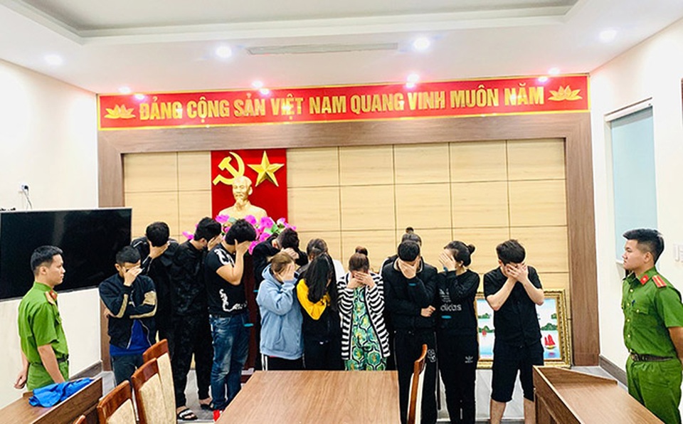 Mạo danh Công ty tài chính trên facebook để lừa đảo - 1 Mạo danh Công ty tài chính trên facebook để lừa đảo - 1