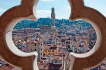 Italy và ván cờ ngược đời hút giới siêu giàu