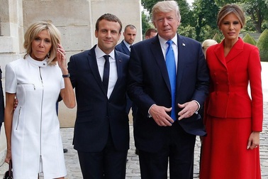 Ông Trump khen Đệ nhất phu nhân Pháp có thân hình đẹp
