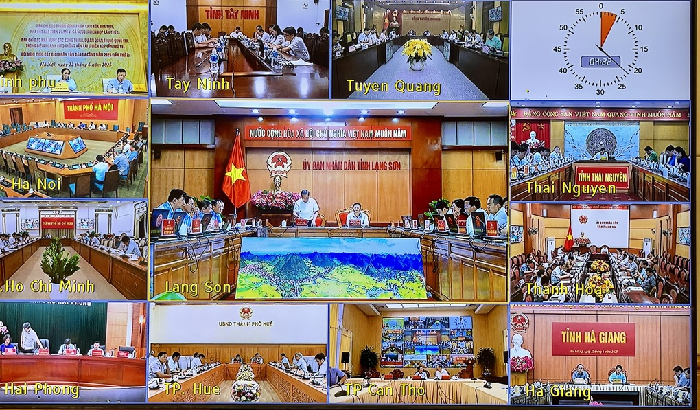 Thủ tướng phê bình nhiều bộ ngành, địa phương vì “chậm tiêu tiền” - 3 Thủ tướng phê bình nhiều bộ ngành, địa phương vì “chậm tiêu tiền” - 3