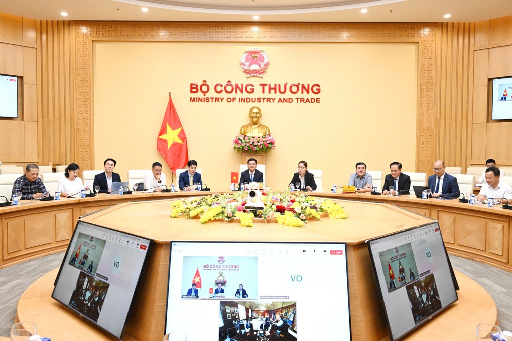 Thông tin mới về đàm phán thuế quan giữa Việt Nam và Mỹ - 1 Thông tin mới về đàm phán thuế quan giữa Việt Nam và Mỹ - 1