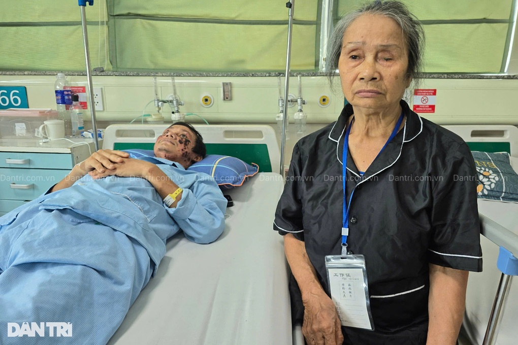 Bác sĩ kêu gọi cứu người cha nghèo nguy kịch vì thiếu tiền chữa trị - 3 Bác sĩ kêu gọi cứu người cha nghèo nguy kịch vì thiếu tiền chữa trị - 3