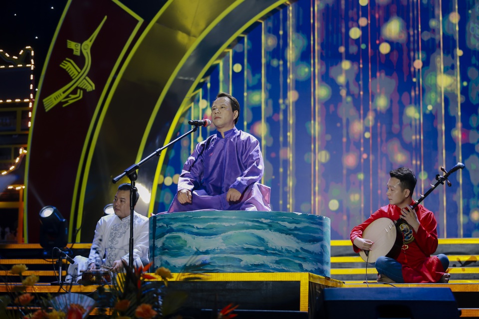 Đêm nhạc Hoài Thanh: Lắng đọng những giọng ca - 2 Đêm nhạc Hoài Thanh: Lắng đọng những giọng ca - 2