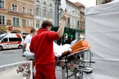 Áo: Ôtô lao vào đám đông người đi bộ khiến 37 người thương vong