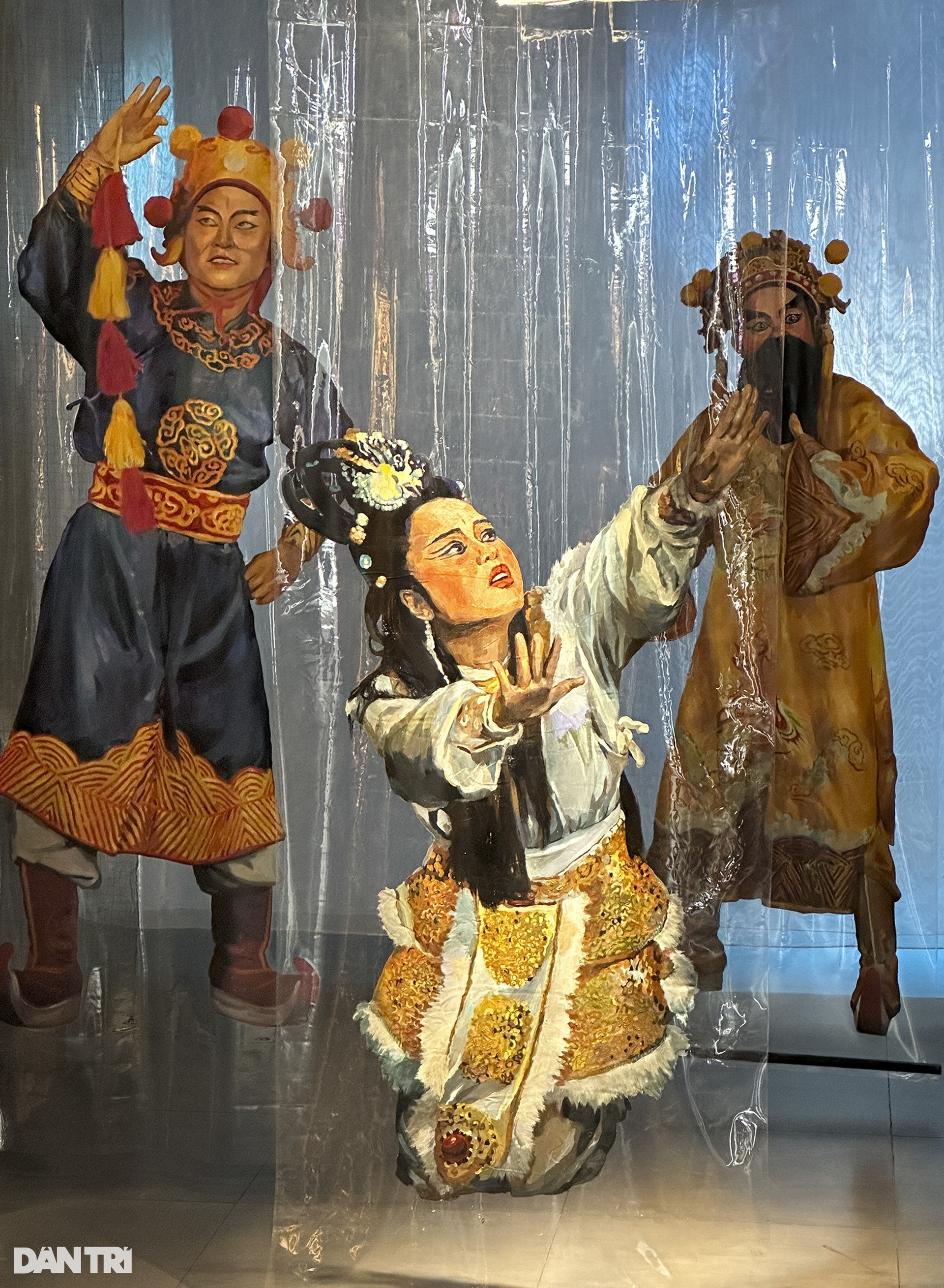 Tìm hiểu tuồng cổ qua trang phục, đặc trưng nhân vật trưng bày tại Hà Nội - 2 Tìm hiểu tuồng cổ qua trang phục, đặc trưng nhân vật trưng bày tại Hà Nội - 2