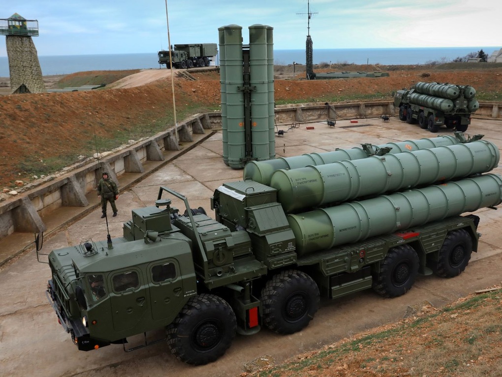 Nga tuyên bố bắn hạ nhiều UAV của Ukraine tấn công bán đảo Crimea - 1 Nga tuyên bố bắn hạ nhiều UAV của Ukraine tấn công bán đảo Crimea - 1