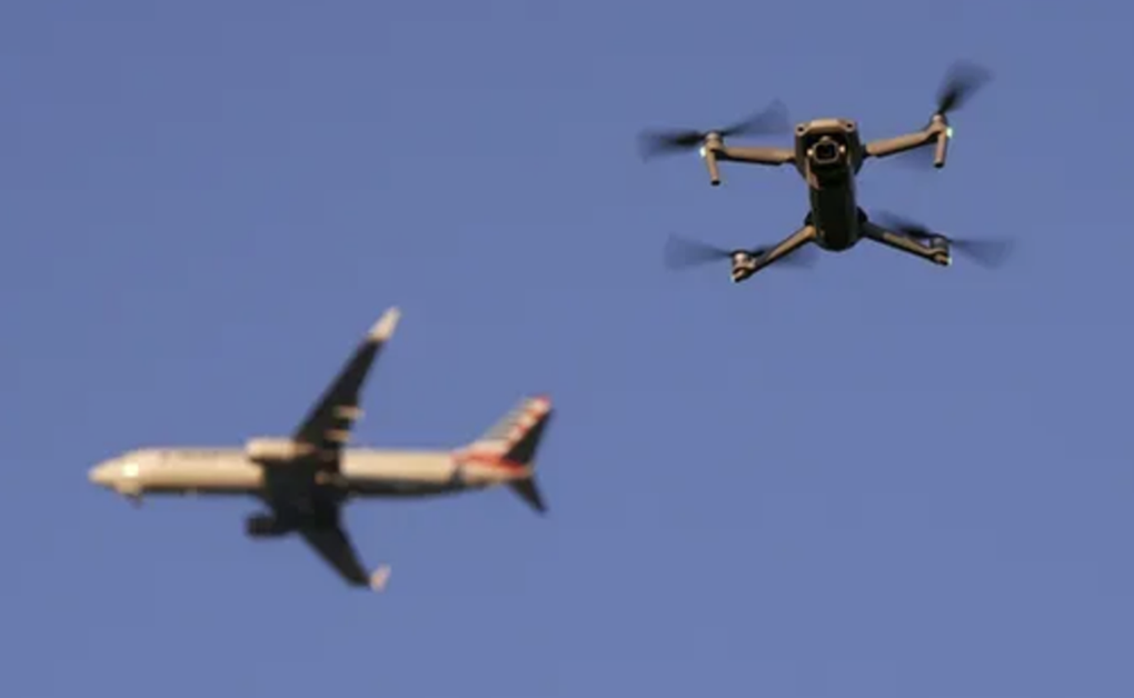 Cục Hàng không đề xuất “lá chắn” chế áp sau vụ UAV xâm nhập Tân Sơn Nhất - 3 Cục Hàng không đề xuất “lá chắn” chế áp sau vụ UAV xâm nhập Tân Sơn Nhất - 3