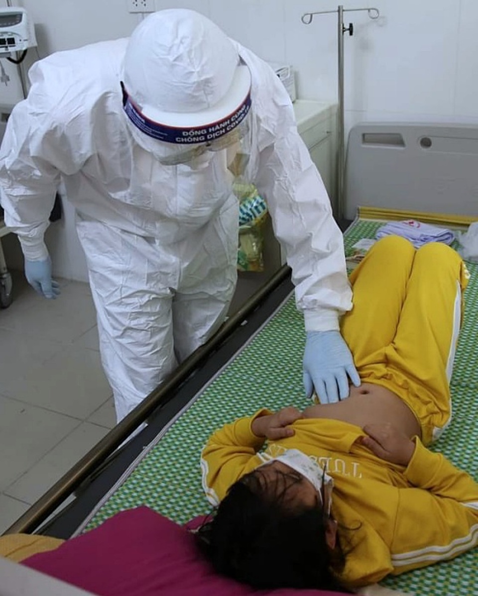 3 bệnh nhân đầu tiên ở tâm dịch Hải Dương được công bố khỏi bệnh - 3 3 bệnh nhân đầu tiên ở tâm dịch Hải Dương được công bố khỏi bệnh - 3