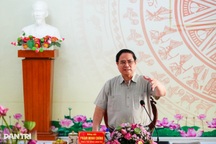 Thủ tướng: Xây dựng nền hành chính kiến tạo, thuận lợi nhất cho người dân