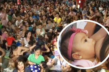 Ngày hội cho con bú ở Manila