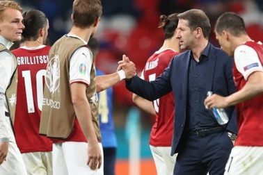 HLV tuyển Áo: "Cả đất nước có thể tự hào về chúng tôi!"