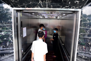 "Thưởng thức" cầu vượt bộ hành hiện đại nhất Việt Nam