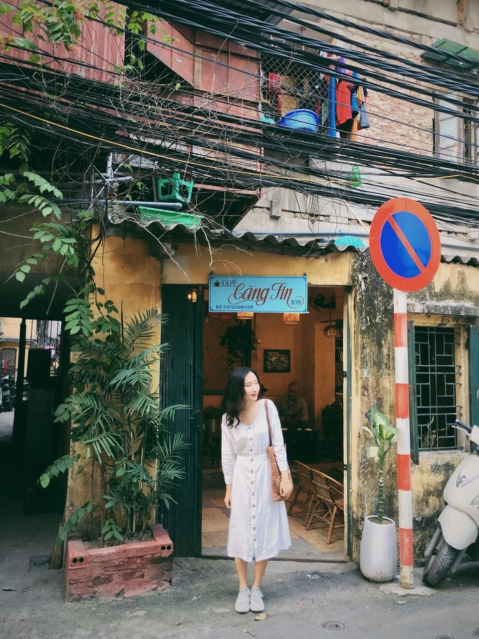 Quán cà phê ở ẩn trong khu tập thể, nghe tên là ký ức đi học lại ùa về - 3 Quán cà phê ở ẩn trong khu tập thể, nghe tên là ký ức đi học lại ùa về - 3