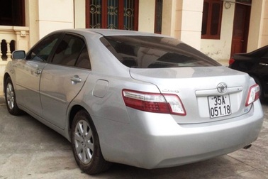 Vụ mẹ “thủ khoa 3 khối” tử nạn: Xe Camry đeo biển... Audi