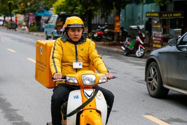 Bưu điện Việt Nam chuyển phát "xuyên tết" phục vụ cơ quan Đảng và Nhà nước