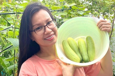 Giữa ồn ào phim "Ma da", Cẩm Ly bị tái phát bệnh cũ, phải điều trị dài ngày