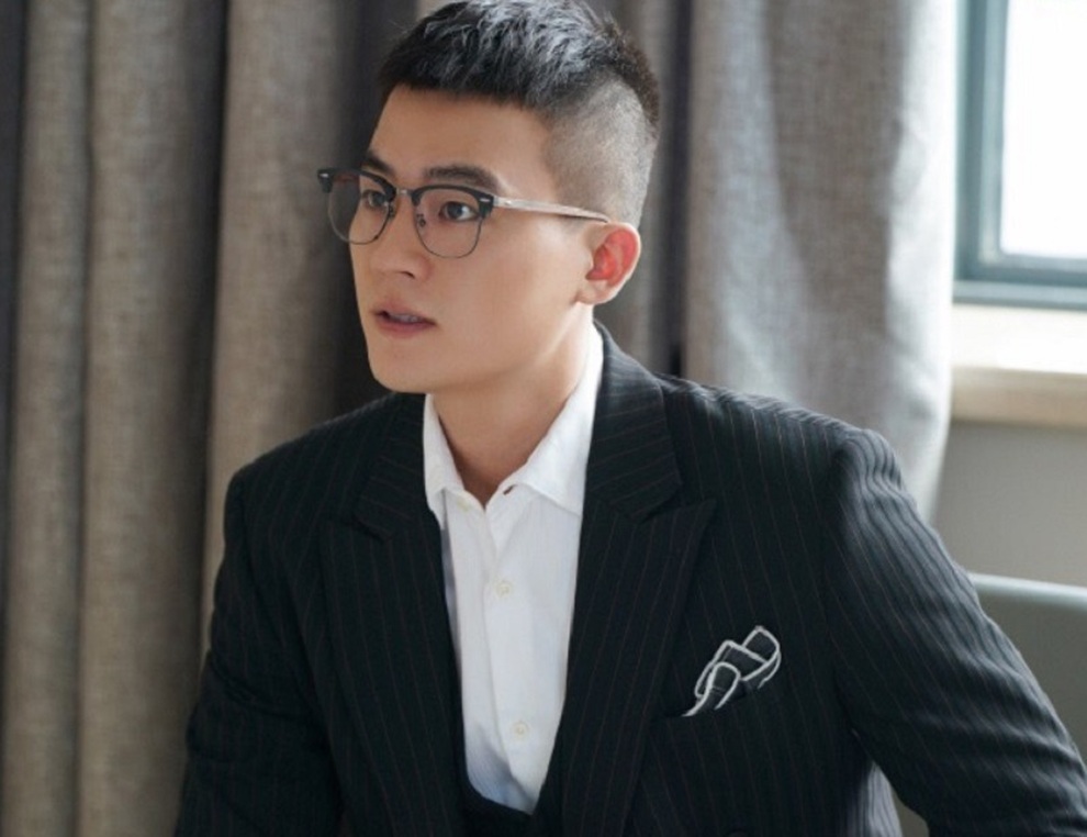 Bỏ rơi Vương Nhất Bác và nước cờ mới của Triệu Lệ Dĩnh - 3 Bỏ rơi Vương Nhất Bác và nước cờ mới của Triệu Lệ Dĩnh - 3