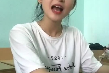 Nữ sinh Quảng Bình "gây thương nhớ" với giọng ca trong veo, ngọt ngào