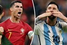 Lionel Messi và Cristiano Ronaldo có cách yêu hoàn toàn đối lập