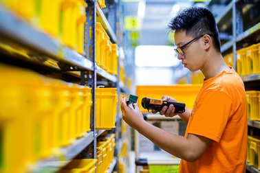 Khởi đầu kinh doanh online với Marketplace của Lazada