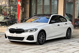 Đi 4 năm, chủ chiếc BMW 3-Series này "lỗ" nguyên một xe Toyota Camry mới