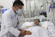TP HCM thêm một nạn nhân bị ngộ độc khi ăn pate Minh Chay