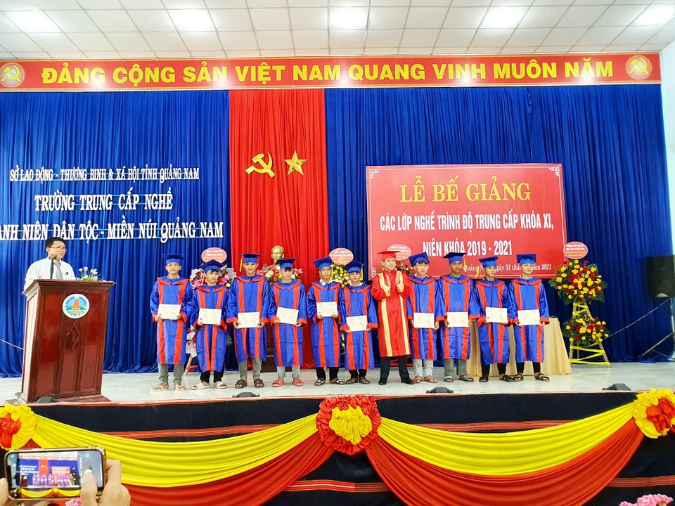 100 sinh viên được học nghề miễn phí, ra trường được doanh nghiệp đón - 1 100 sinh viên được học nghề miễn phí, ra trường được doanh nghiệp đón - 1