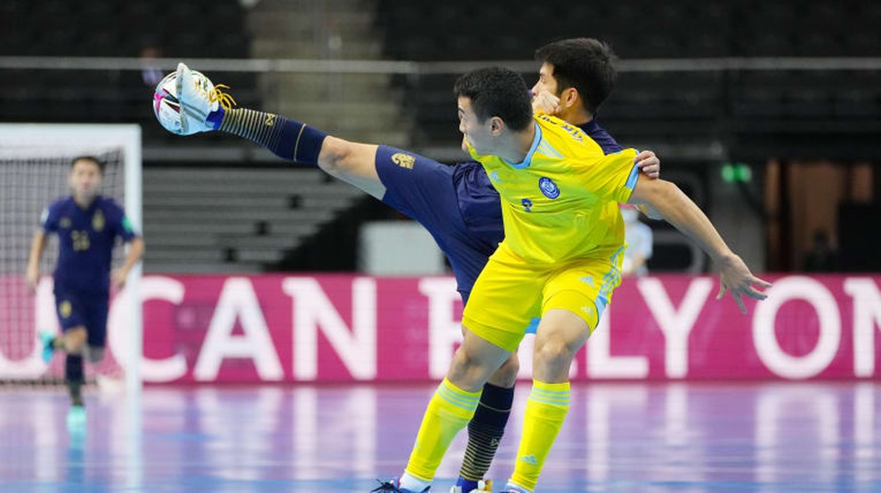 Kazakhstan biến giấc mơ World Cup của futsal Thái Lan thành cơn ác mộng - 1 Kazakhstan biến giấc mơ World Cup của futsal Thái Lan thành cơn ác mộng - 1