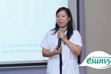 Hỏi đáp chuyên gia về cách trị mụn trứng cá tuổi trưởng thành