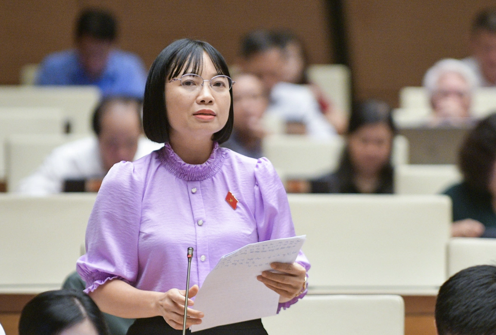 Thẻ căn cước mới: Người dân mong hình ảnh 2 quần đảo được in rõ nét hơn - 4 Thẻ căn cước mới: Người dân mong hình ảnh 2 quần đảo được in rõ nét hơn - 4