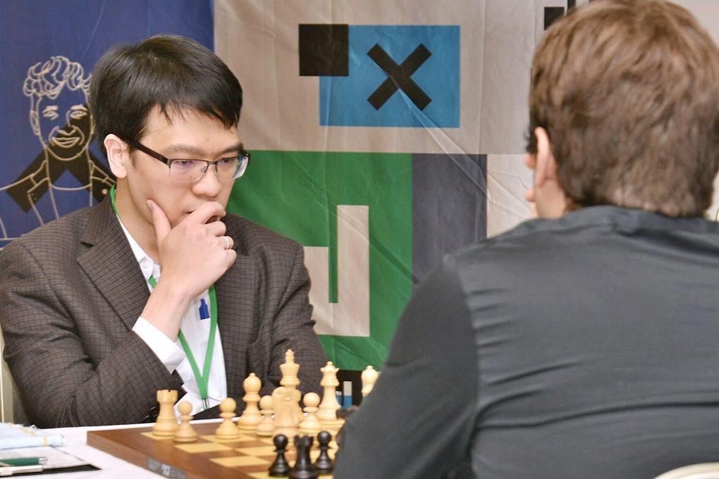 Đánh bại nhà vô địch châu Á, Quang Liêm dẫn đầu Prague Masters - 1 Đánh bại nhà vô địch châu Á, Quang Liêm dẫn đầu Prague Masters - 1