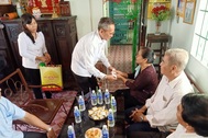 Bạc Liêu: Chi trả kịp thời chế độ cho hàng ngàn người có công cách mạng