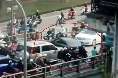 Thêm trường hợp quay đầu xe trên cầu