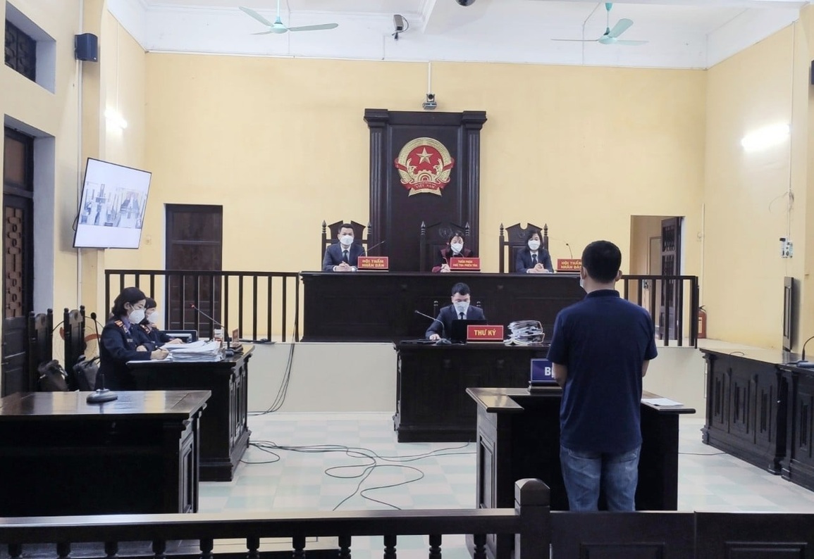 Vụ 5 chuyên gia Trung Quốc làm lây lan dịch: Giám đốc người Việt lĩnh án tù - 1 Vụ 5 chuyên gia Trung Quốc làm lây lan dịch: Giám đốc người Việt lĩnh án tù - 1