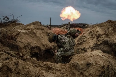 Nga ồ ạt dùng "vũ khí đáng sợ nhất", pháo đài phòng thủ Ukraine rung chuyển