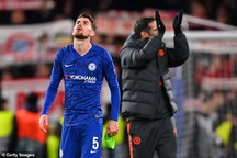 HLV Lampard tính bán bộ đôi tiền vệ hay nhất của Chelsea